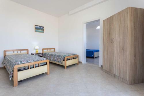Casa Vacanza Lorena Capilungo 4/6 Posti Letto Fronte Mare