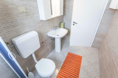 Casa Vacanza Lorena Capilungo 4/6 Posti Letto Fronte Mare
