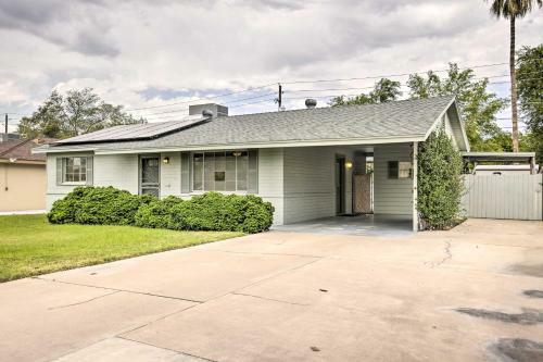 Phoenix Desert Getaway With Pool And Gas Grill!