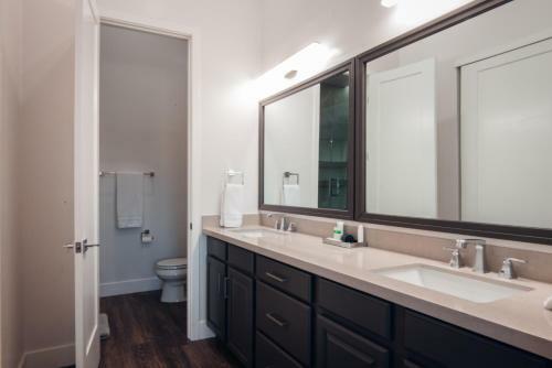 Apartamento Upscale Fully Renovated Biltmore Penthouse