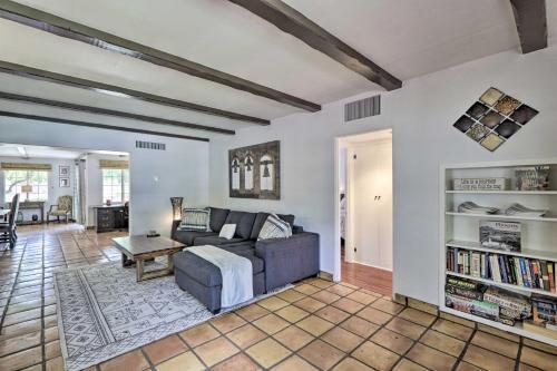 Midtown Getaway With Private Pool And Grass Yard!