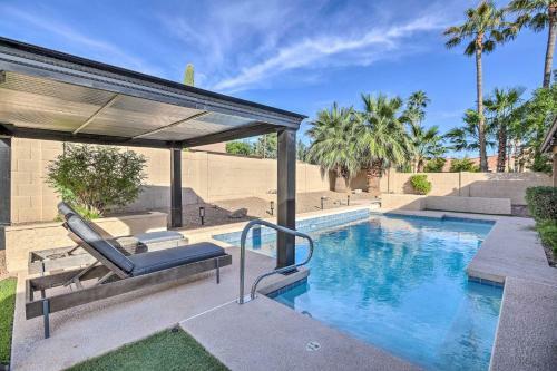 Upscale Home With Pool Less Than 5 Miles To Golfing