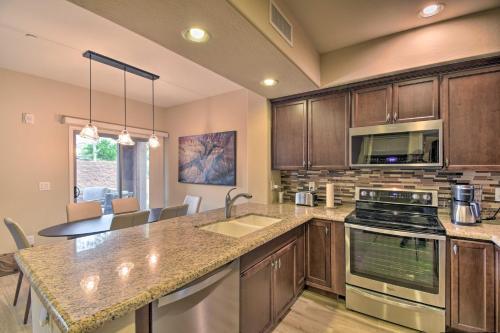 Apartamento Inviting Phoenix Condo Near Golf And Hiking!