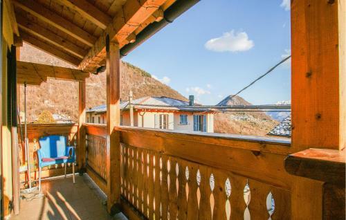 Beautiful Home In Dosso Del Liro With 2 Bedrooms
