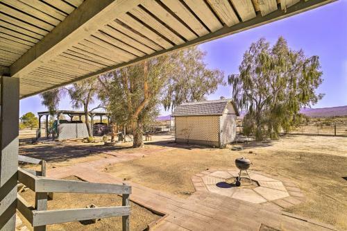 Rustic Borrego Springs Ranch Home With Hot Tub!