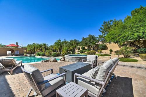 Scottsdale Golfers Getaway With Putting Green