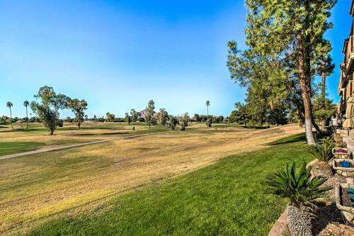 Apartamento 1st-floor Condo With Golf Course Views And Pool!