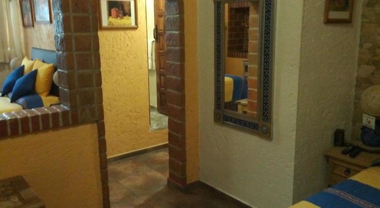 Mex Suites Casa Az�l B&B