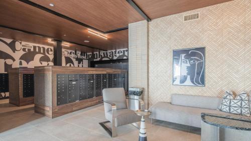 Wanderjaunt - Alexan Scottsdale Apartments