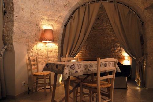 Piazzetta Appartamento Trullo Con Alcove