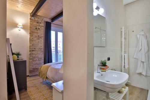N�18 A Private Country Hideaway In Monferrato