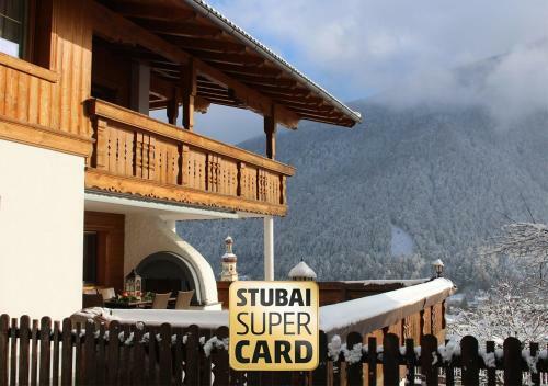 Apartamento Ferienwohnung Auszeit Stubai