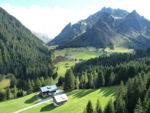 Apartment E F Im Alpin Resort Mont