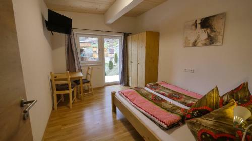 Apartment Lanser