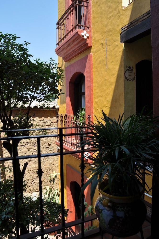 Hotel Casa Del S�tano