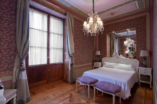 Hostal Posada Real Los Cinco Linajes