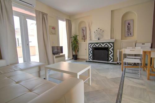 Apartamentos Aloha El Puerto de Santa Maria