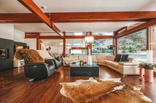 Villa Orl� Hn�zdo 853