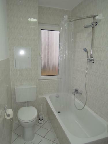 Apartamento Ferienwohnung Monteurzimmer Haus Arnstadt