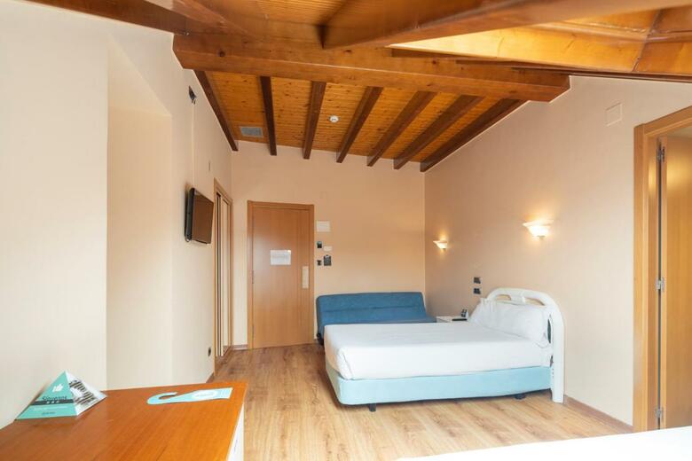 Hotel Villanueva