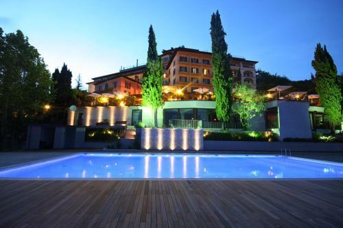 Hotel Renaissance Tuscany Il Ciocco Resort & Spa
