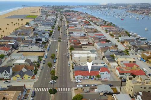 Apartamento 1000#4 Modern Beach Home, Steps From Sand W/ac!