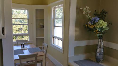 Spacious, Sunny House In Berkeley/oakland Rockridge