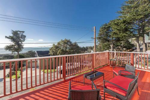 @ Marbella Lane Top Coastline Views, Family Friendly