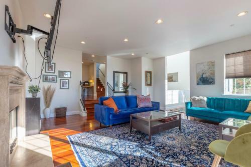 @ Marbella Lane Top Coastline Views, Family Friendly