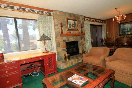 Mammoth Ski & Racquet Club #115