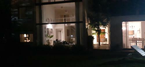 Family House Los Cuatro Robles