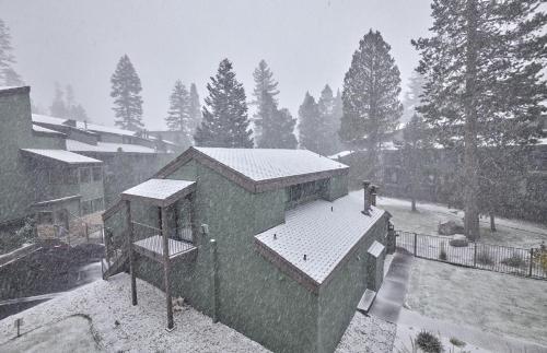 Apartamento St Anton Courtyard View 2-bedroom Condos With Two Oversized Jacuzzi Spas