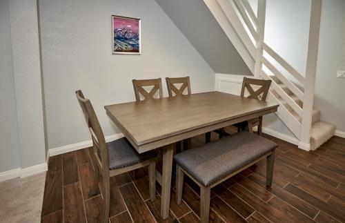 Apartamento St Anton Courtyard View 2-bedroom Condos With Two Oversized Jacuzzi Spas