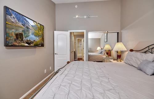 Apartamento St Anton Courtyard View 2-bedroom Condos With Two Oversized Jacuzzi Spas