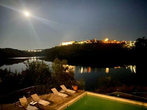 Bed & Breakfast Montes De Charme (al 6288)