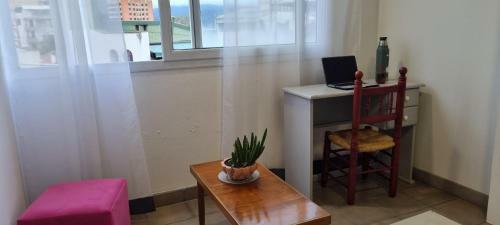 Apartamento Departamento Triple, 3er Piso, Escalera