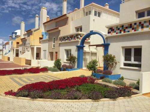 Paradise Apartments