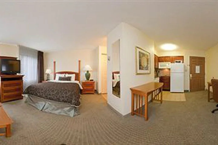 Hotel Staybridge Suites Louisville - East