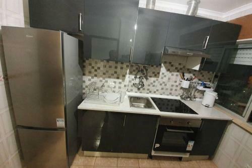Apartamento Lovely 2-bedroom Flat With Free Parking