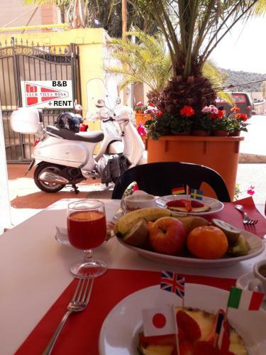 Hotel Villarosa Con Vespa Rent