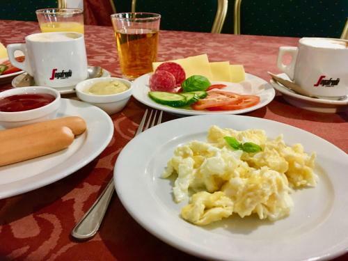 Hotel Colnus
