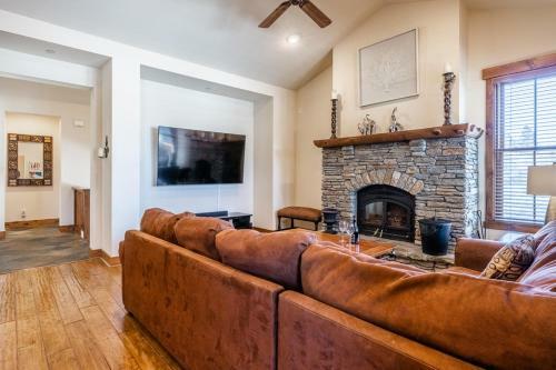 Lodges 1193