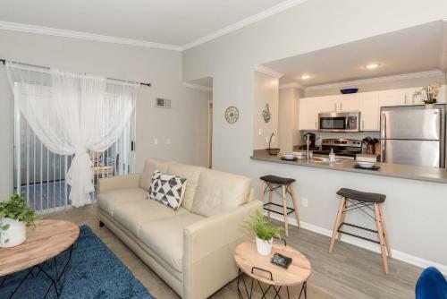 Apartamento Mid-century Modern 2br With Pool And Gym