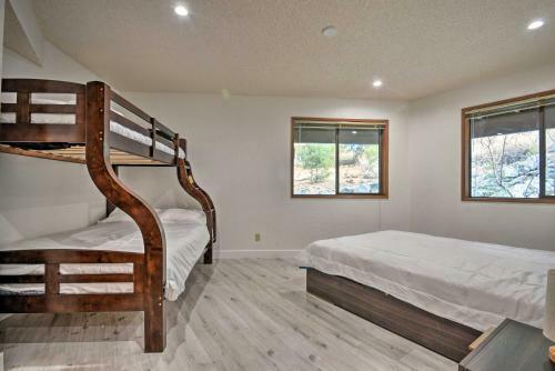 Family-friendly Pine Mountain Club Hideaway!
