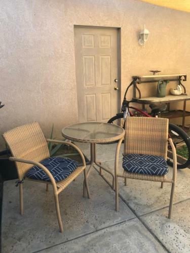 Palm Desert Casita