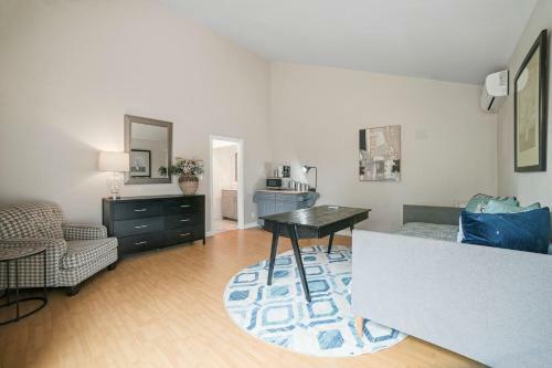 Apartamento @ Marbella Lane - Duplex 3br #1 Rowland Heights