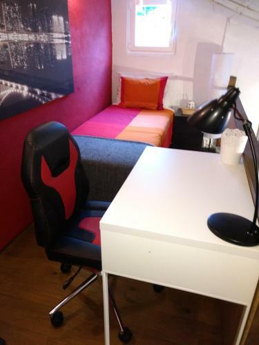 Hostal Home & Away Studio By Cris