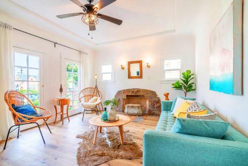 Charming Spanish Mid-century Gem Near Lax/beaches