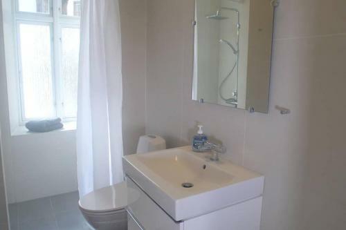 Apartamento Next To New Harbor / 3 Br & 2 Bath Rooms