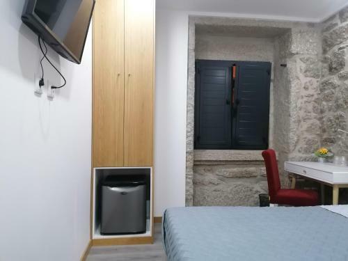 Hostal Alojamento Girassol - Guest House